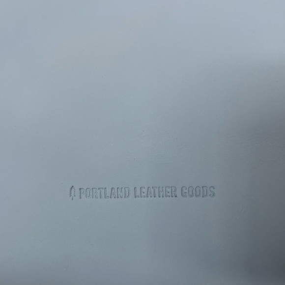 Portland Leather Limited Edition Wildflower Mini Crossbody Tote Glacial Blue - Picture 4 of 10